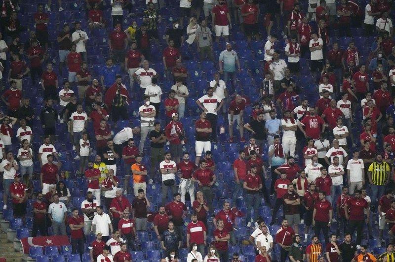 Euro 2020 Türkiye - İtalya maçından kareler