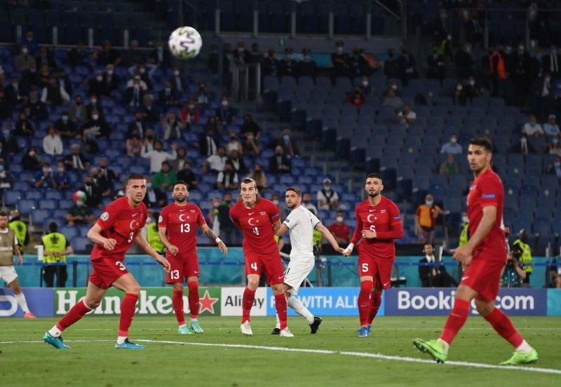 Euro 2020 Türkiye - İtalya maçından kareler
