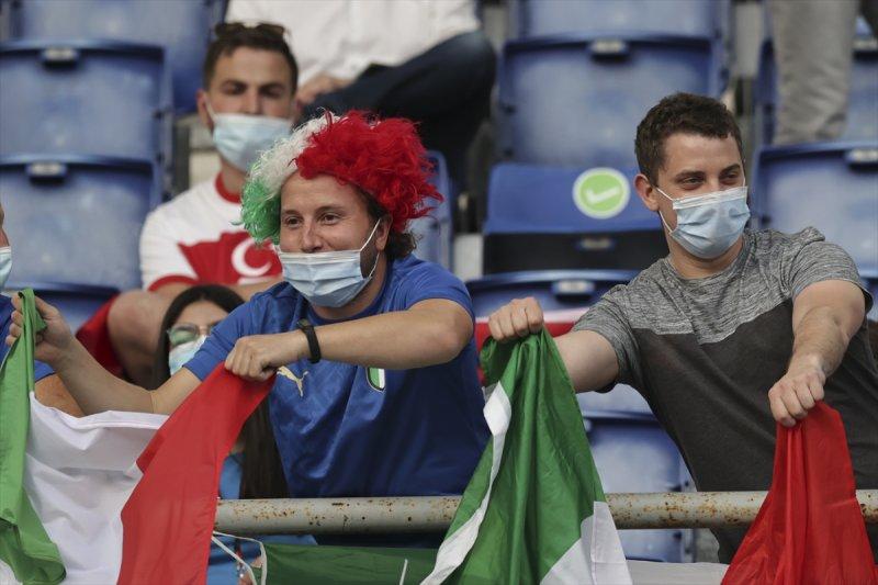 Euro 2020 Türkiye - İtalya maçından kareler