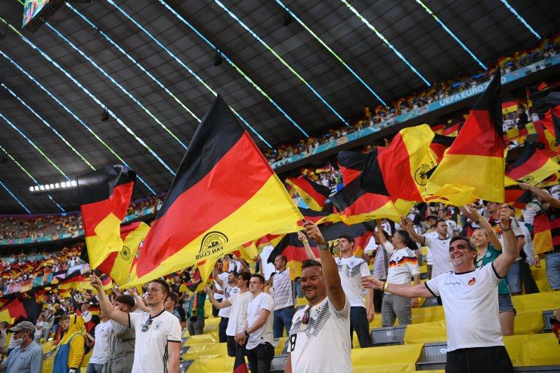 Fransa-Almanya maçından kareler