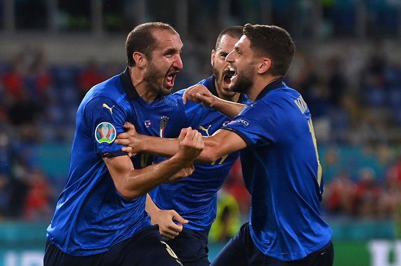 Euro 2020 İtalya - İsviçre maçından kareler