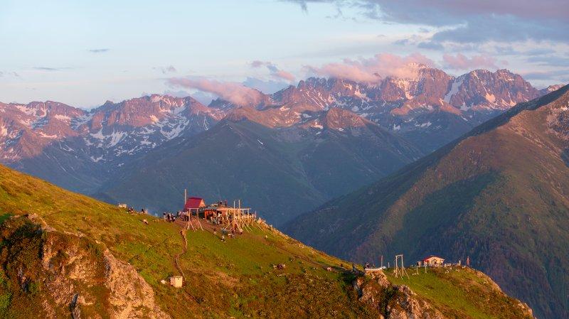Huser Yaylası'nın büyüleyen güzelliği