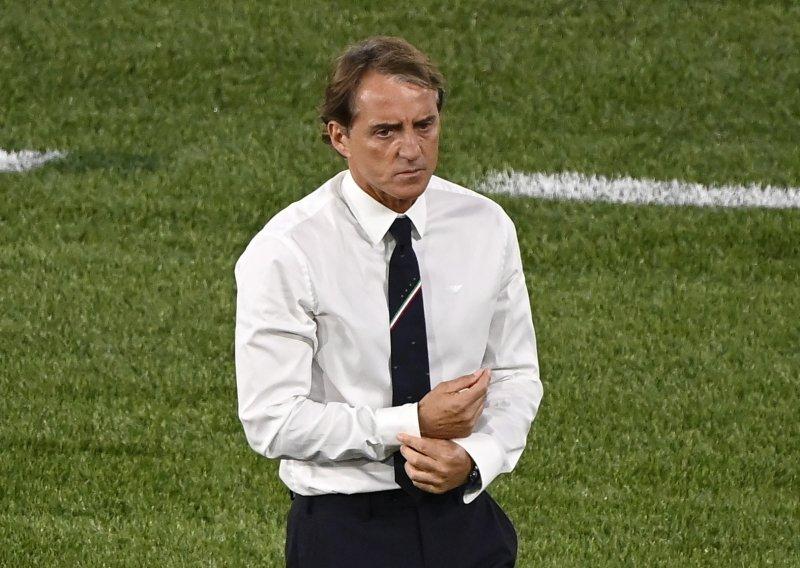 Euro 2020 İtalya - İsviçre maçından kareler