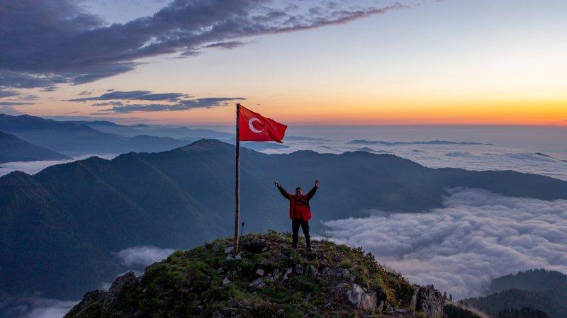 Huser Yaylası'nın büyüleyen güzelliği