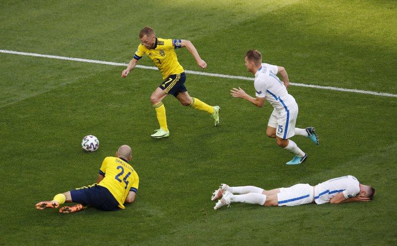 İsviçre-Slovakya maçından kareler