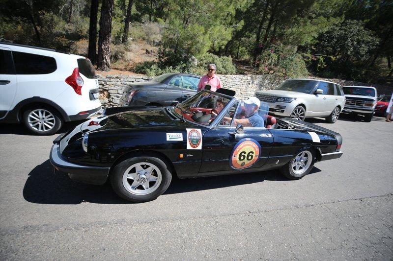 2021 Türkiye Klasik Otomobil Şampiyonası Bodrum'da başladı