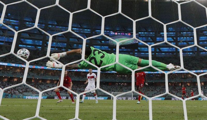 Euro 2020 Türkiye - İsviçre maçından kareler