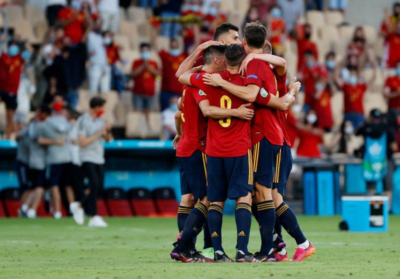 Euro 2020 İspanya - Polonya maçından kareler