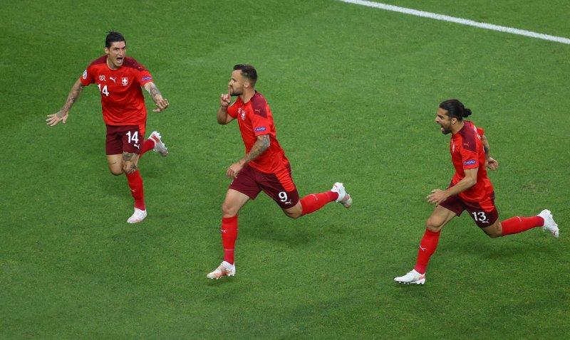 Euro 2020 Türkiye - İsviçre maçından kareler