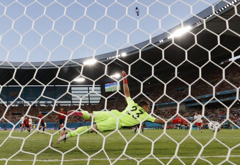 Euro 2020 İspanya - Polonya maçından kareler