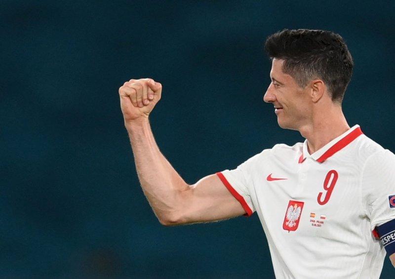 Euro 2020 İspanya - Polonya maçından kareler