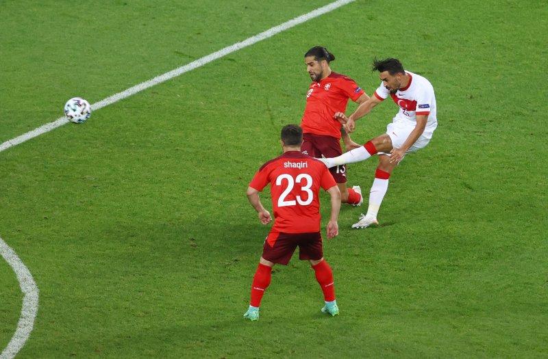 Euro 2020 Türkiye - İsviçre maçından kareler