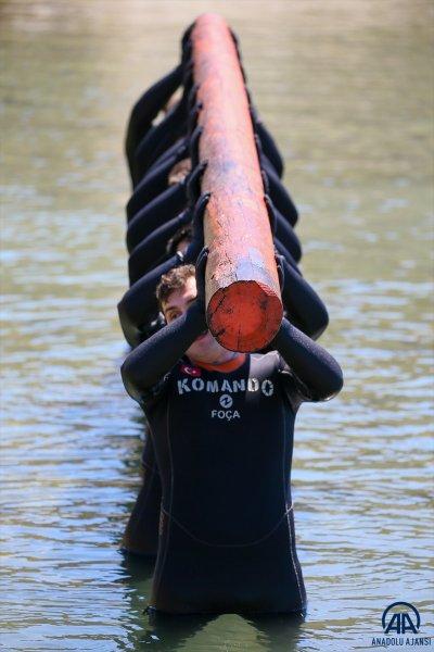 Seçkin komandoların zorlu eğitimi