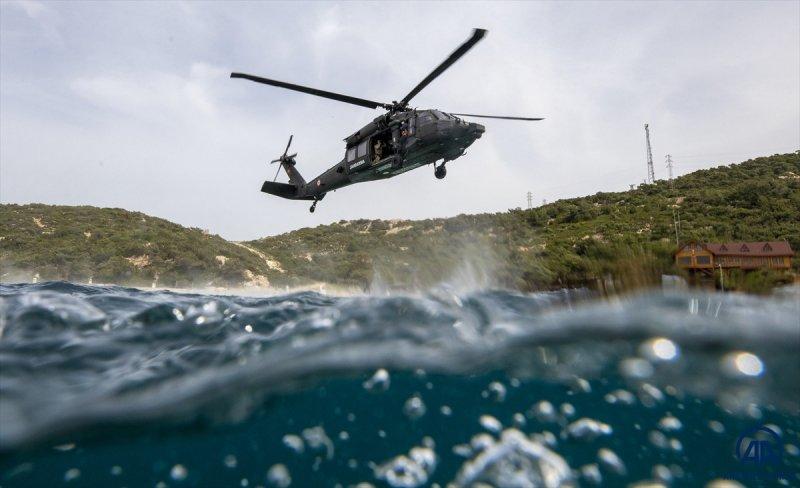 Seçkin komandoların zorlu eğitimi