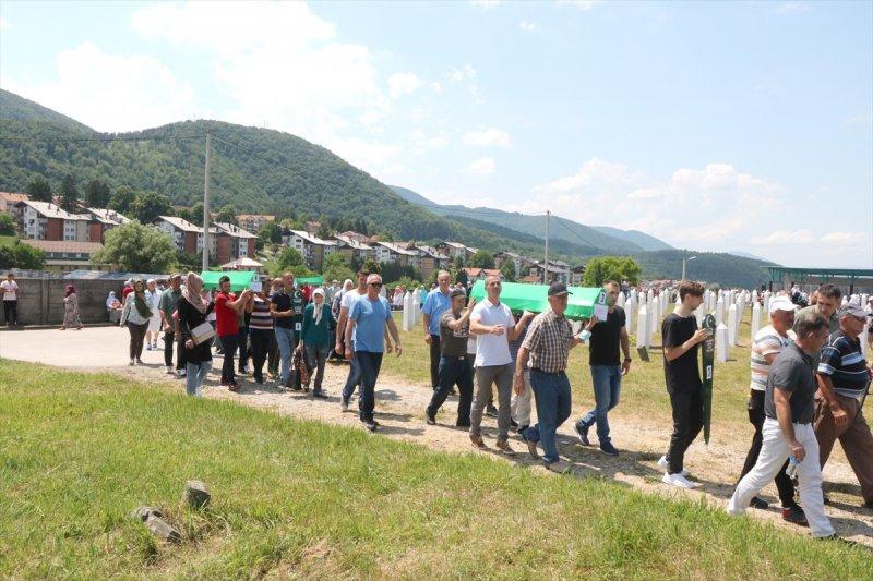 Bosna Savaşı'nın 6 kurbanı toprağa verildi