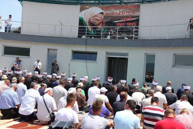 Bosna Savaşı'nın 6 kurbanı toprağa verildi