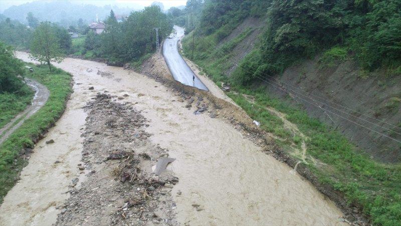 Düzce'de selin oluşturduğu tahribat, gün ağarınca ortaya çıktı