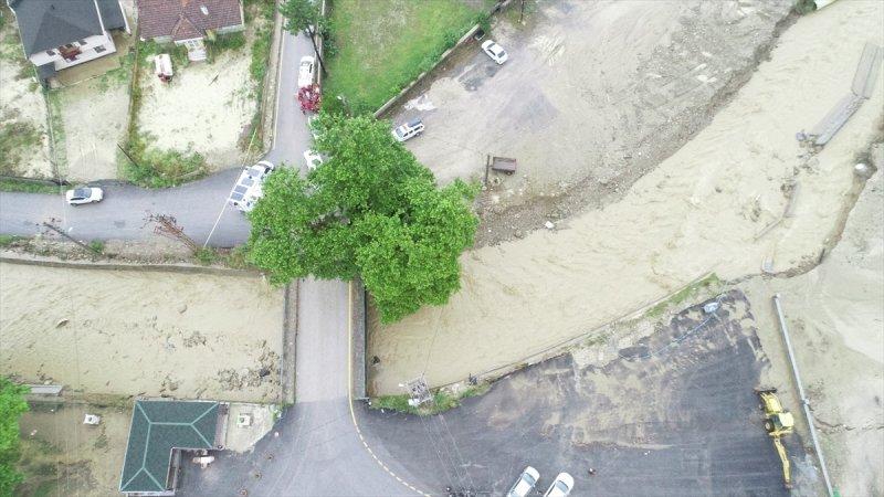 Düzce'de selin oluşturduğu tahribat, gün ağarınca ortaya çıktı
