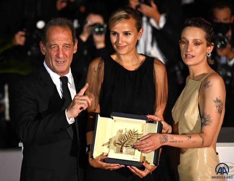 74. Cannes Film Festivali'nde Altın Palimiye ödülünü Titane kazandı