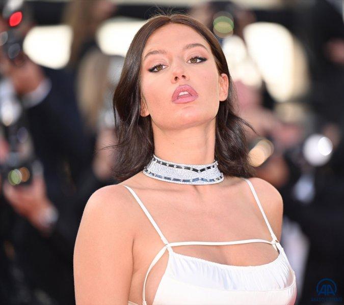 74. Cannes Film Festivali'nde Altın Palimiye ödülünü Titane kazandı