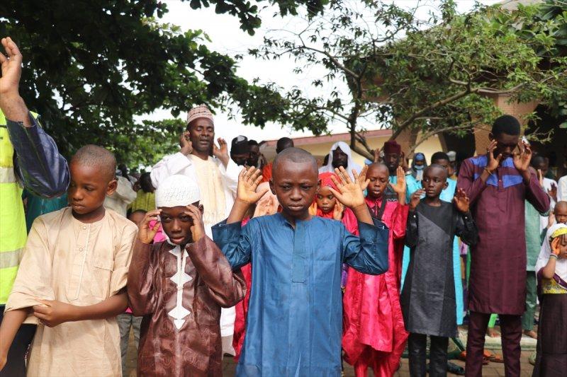 Dünyada Kurban Bayramı kutlamaları