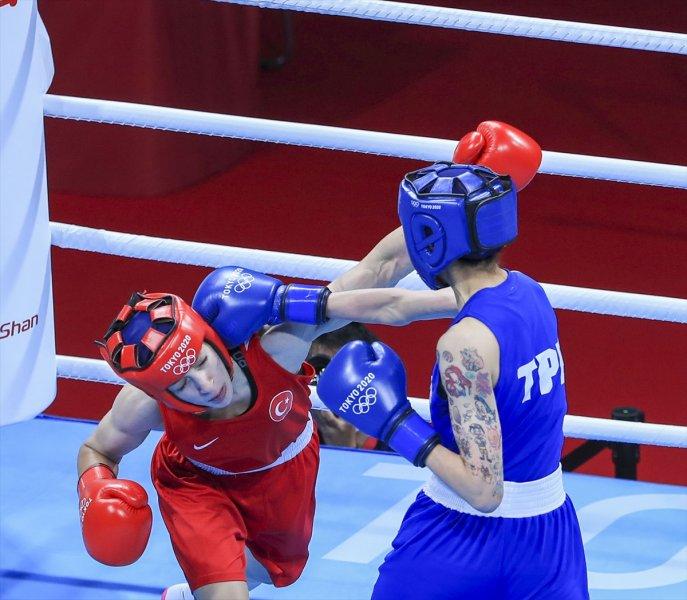 Milli boksör Buse Naz Çakıroğlu Tokyo'da finalde