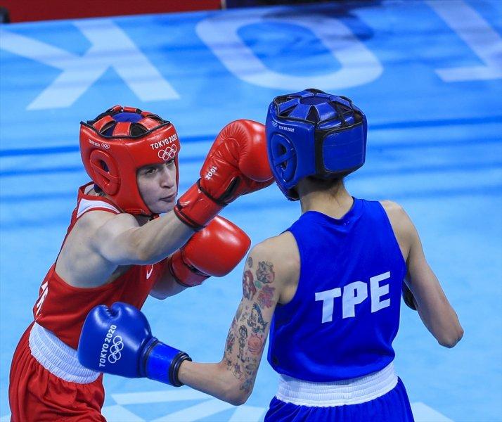 Milli boksör Buse Naz Çakıroğlu Tokyo'da finalde