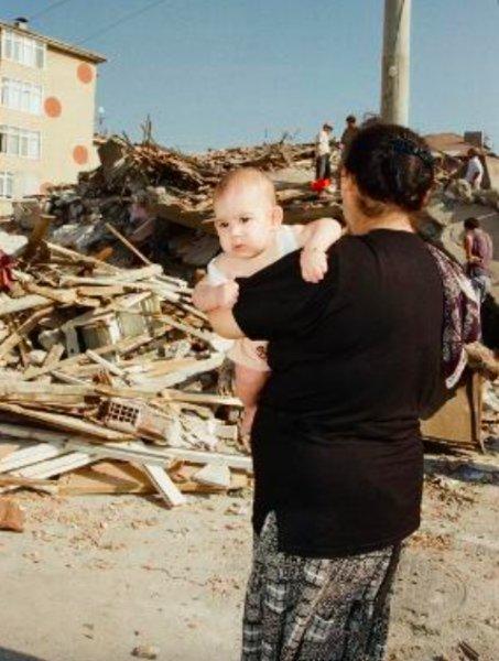 Gölcük Depremi'nin 22'nci yıl dönümü 