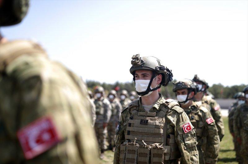 Afganistan'dan tahliye edilen TSK personelini karşılama töreni