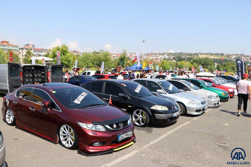 Modifiye araç tutkunları Tekirdağ'da bir araya geldi 