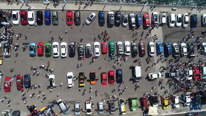 Modifiye araç tutkunları Tekirdağ'da bir araya geldi 