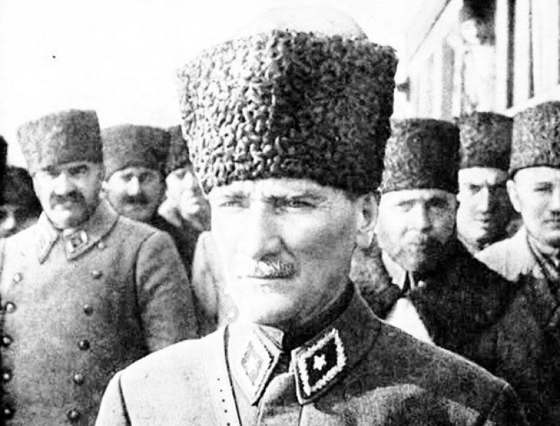 30 Ağustos'un unutulmaz fotoğrafları