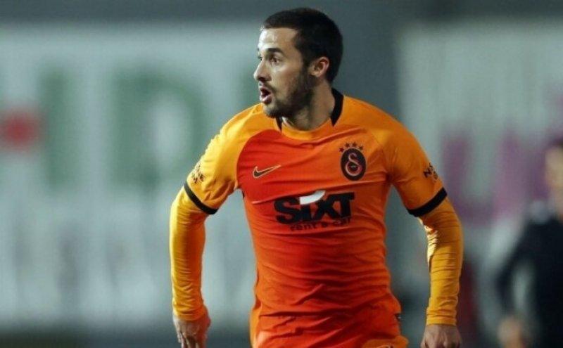 4 büyüklerden giden oyuncular