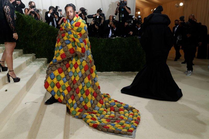 MET Gala'nın en ilginç kıyafetleri