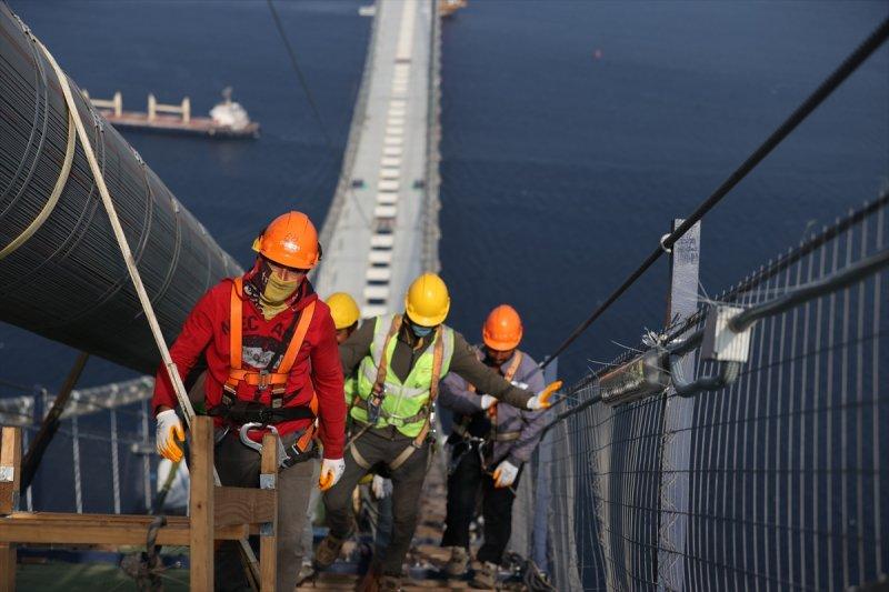 '1915 Çanakkale Köprüsü' 318 metre yükseklikten görüntülendi