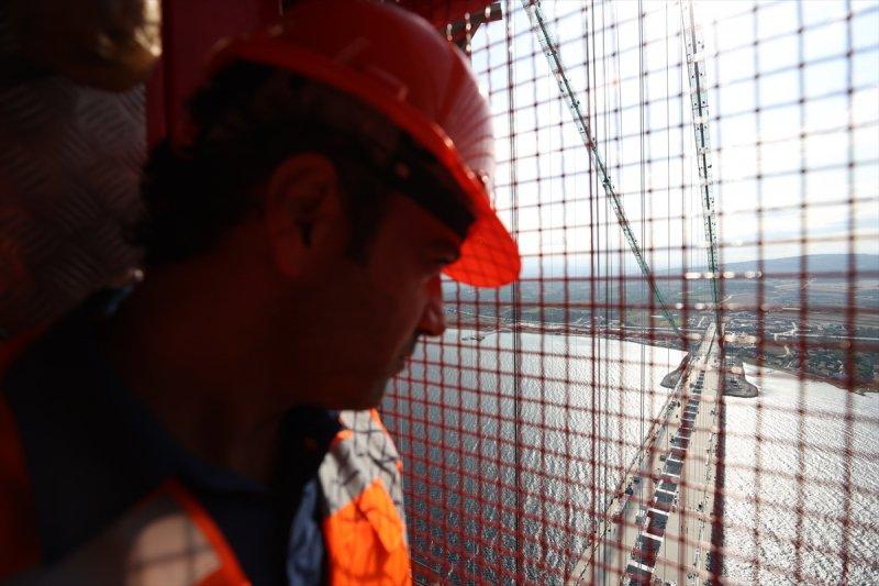 '1915 Çanakkale Köprüsü' 318 metre yükseklikten görüntülendi