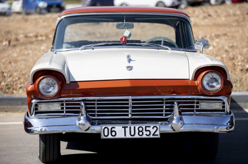 Klasik arabalar görücüye çıktı