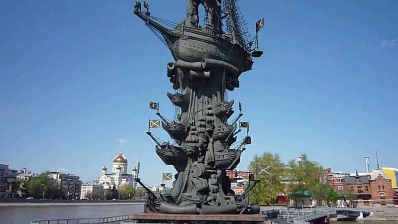 Moskova'da istenmeyen heykel: Büyük Peter