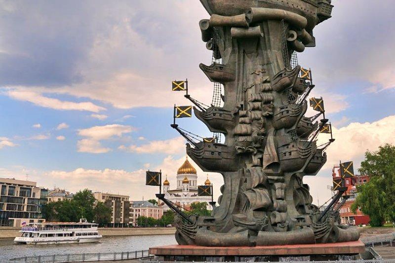 Moskova'da istenmeyen heykel: Büyük Peter