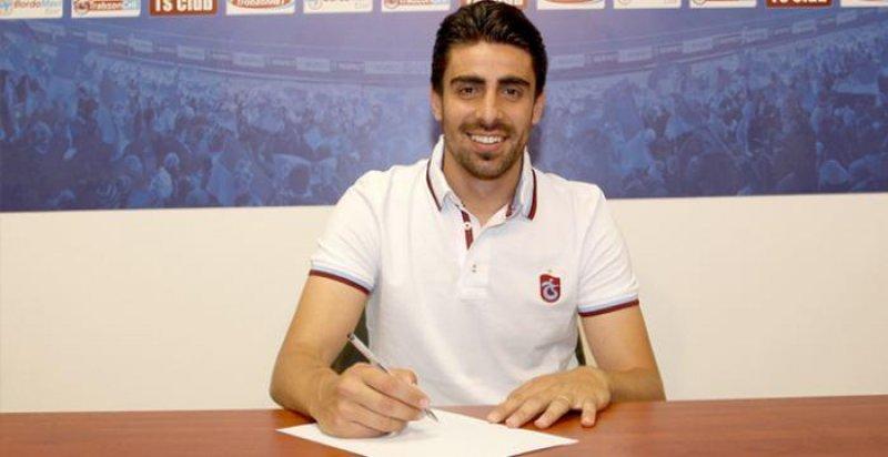 4 büyüklerde forma giymeden giden futbolcular