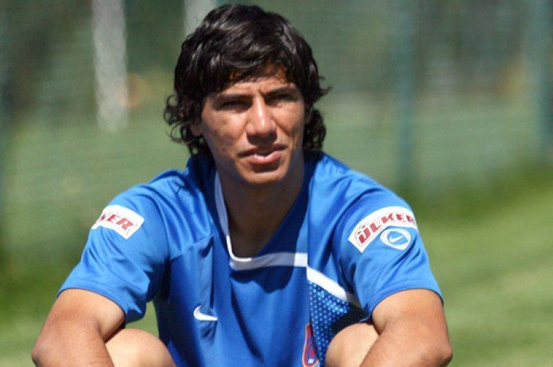 4 büyüklerde forma giymeden giden futbolcular