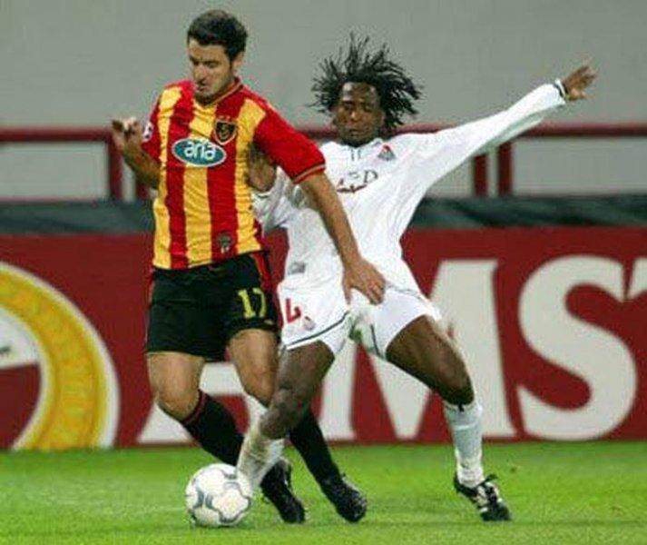 4 büyüklerde forma giymeden giden futbolcular