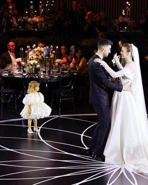 İdo'nun düğününden son fotoğraflar