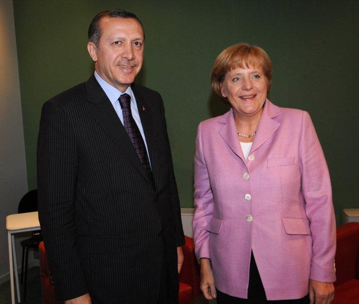 Dünden bugüne Erdoğan ile Merkel'in görüşmeleri
