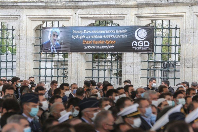 SİHA'ların öncü ismi Özdemir Bayraktar'a veda