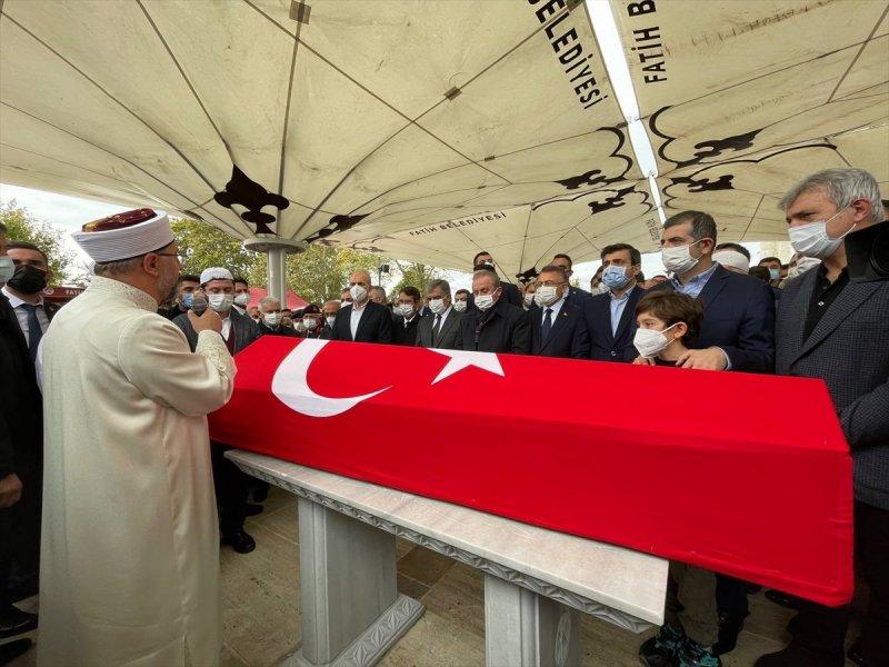 SİHA'ların öncü ismi Özdemir Bayraktar'a veda