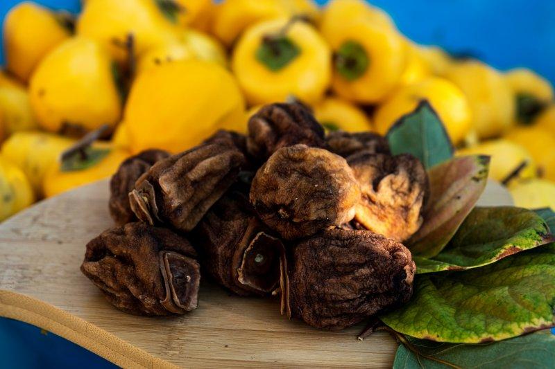 Cennet elmaları kurutularak bir mahalleyi geçindiriyor