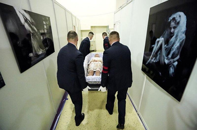 Moskova'da cenaze işleri fuarı