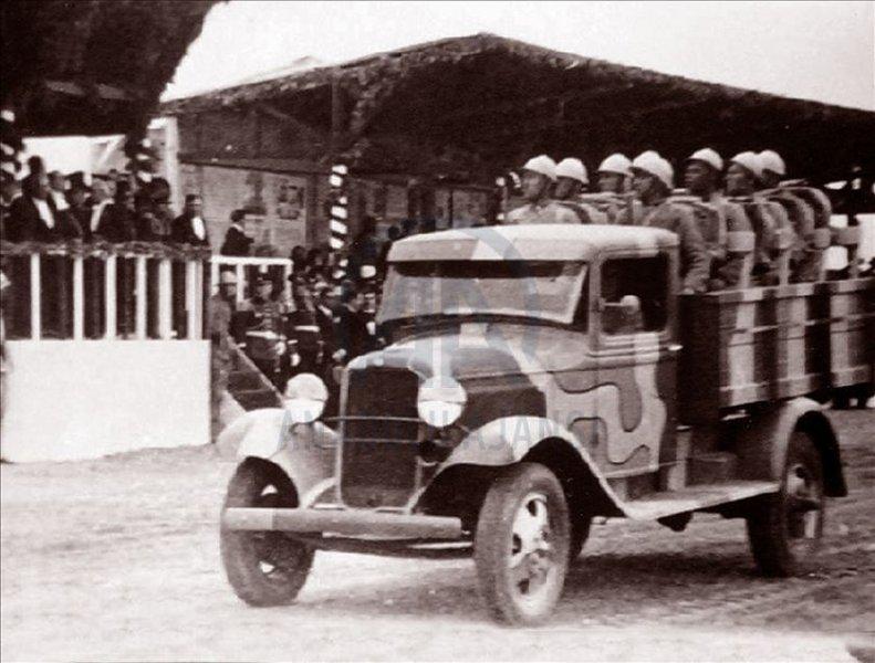 Fotoğraflarla Atatürk 