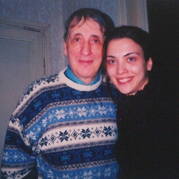 Taciz itirafında bulunan Arzu Yanardağ'ın sosyal medya paylaşımları